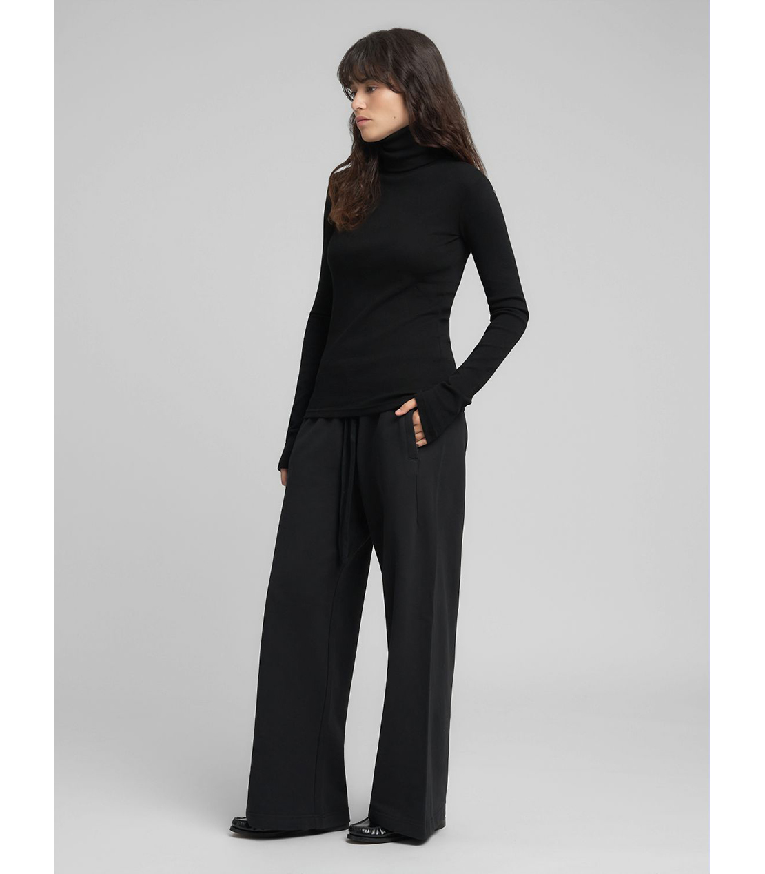 スリムフィット・ハイネックロングTシャツ 詳細画像 ブラック 4